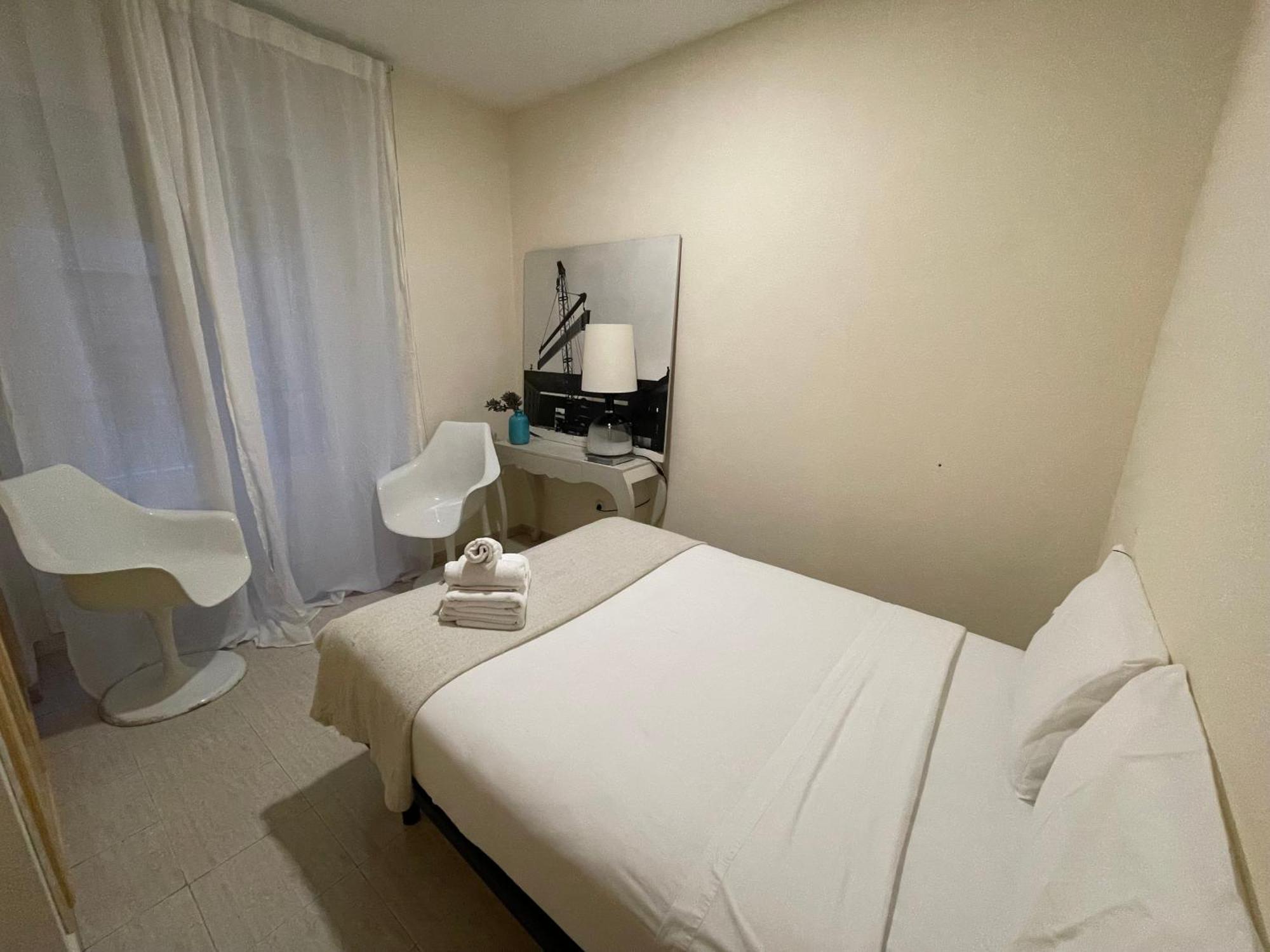 Casa Tadeo Gran Via Hotel มาดริด ภายนอก รูปภาพ
